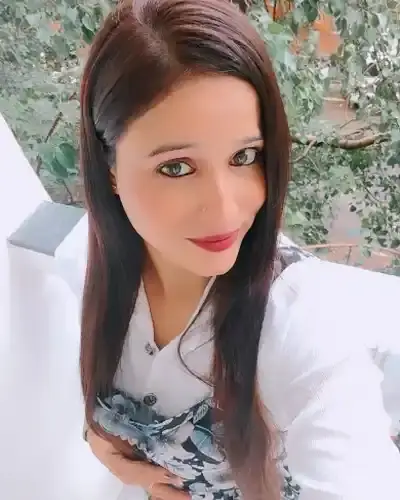 Call Girls in Sikar